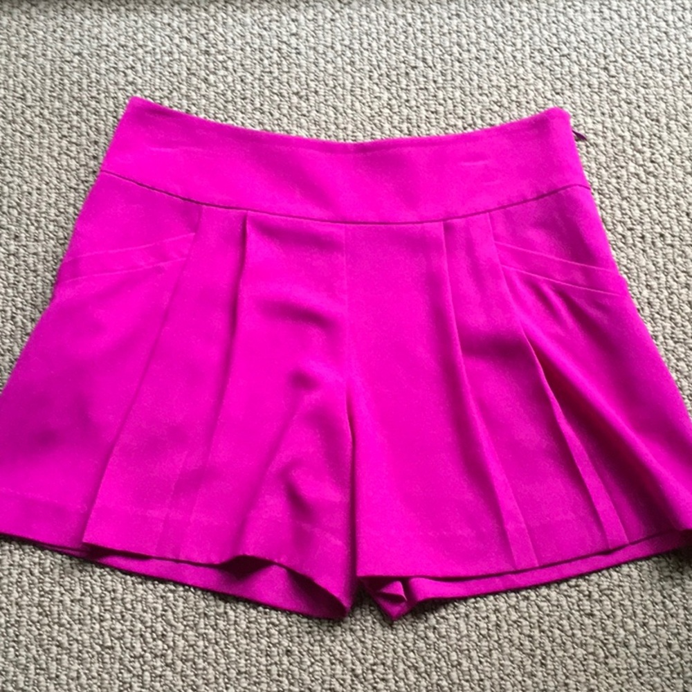 Loft High-waist Shorts